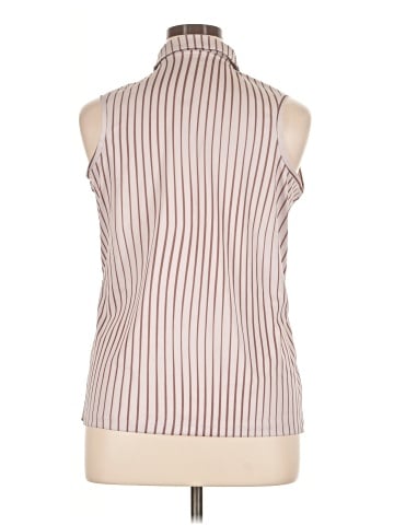 Nike Sleeveless Blouse (view 2)