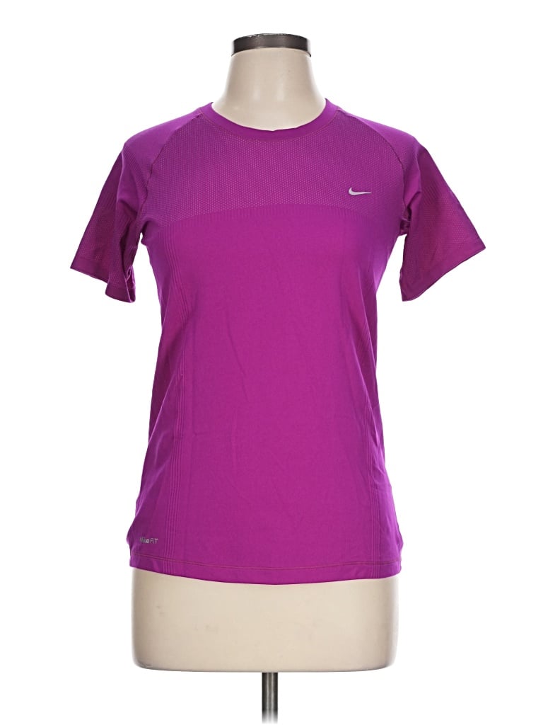 Pre-owned Nike Active T-shirt In Purple