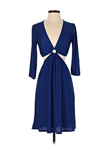 Monteau Casual Dress (view 2)