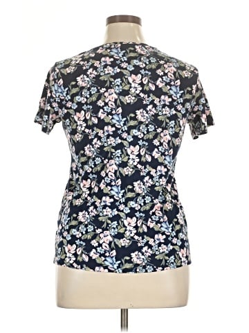 Croft & Barrow Short Sleeve T-Shirt (view 2)