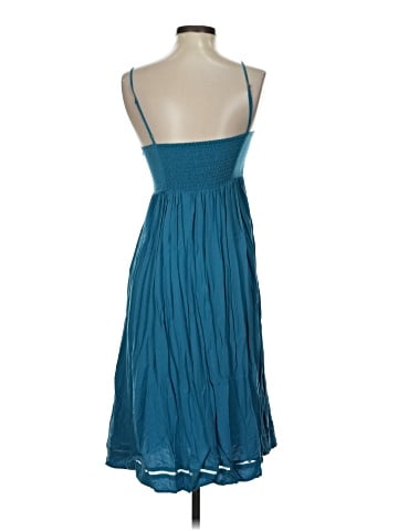 Old Navy Casual Dress (view 2)