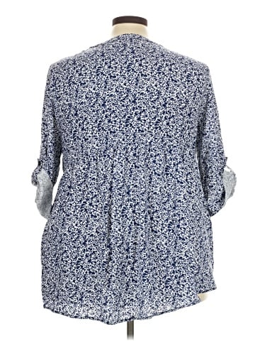 Woman 3/4 Sleeve Blouse (view 2)