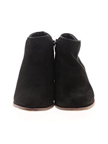 Amazon Essentials Ankle Boots (view 2)