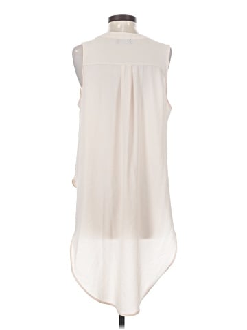 Astr Sleeveless Blouse (view 2)