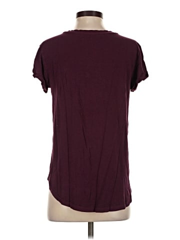 American Eagle Outfitters Short Sleeve T-Shirt (view 2)
