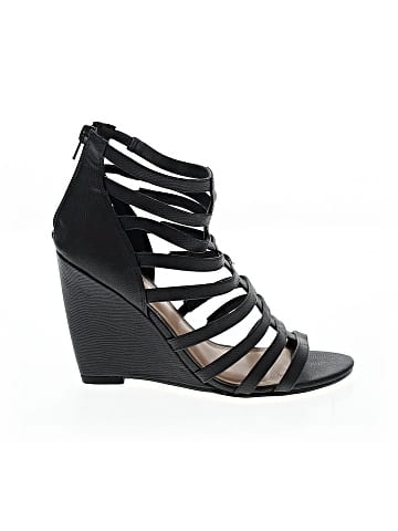 Express Wedges (view 1)