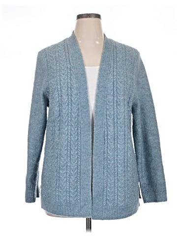 Croft & Barrow Cardigan (view 1)