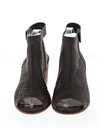 Vince Camuto Sandals (view 2)