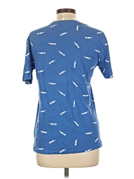 Old Navy Short Sleeve T-Shirt (view 2)