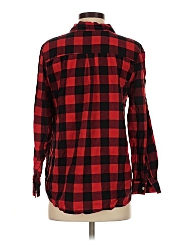 Old Navy Long Sleeve Button-Down Shirt (view 2)