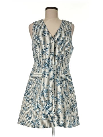 Hunter Bell Casual Dress (view 1)