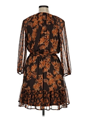 Simply Vera Vera Wang Casual Dress (view 2)