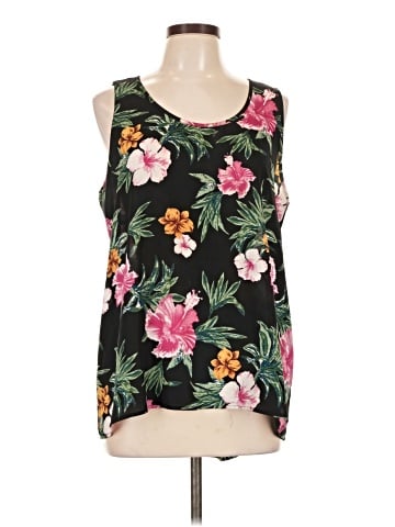 Everleigh Sleeveless Blouse (view 1)