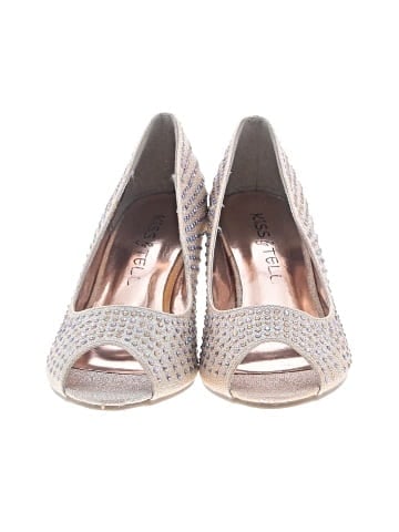 Kiss & Tell Wedges (view 2)