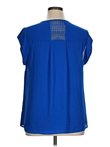 Daniel Rainn Short Sleeve Blouse (view 2)