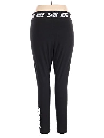 Nike Active Pants (view 2)