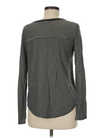 Akemi + Kin Long Sleeve Henley (view 2)