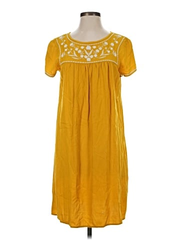 Old Navy Casual Dress (view 1)