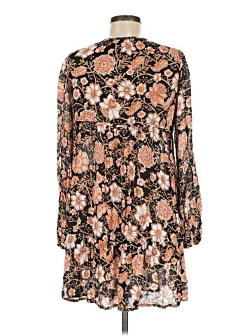 Billabong Casual Dress (view 2)
