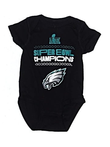 Outerstuff Short Sleeve Onesie (view 1)