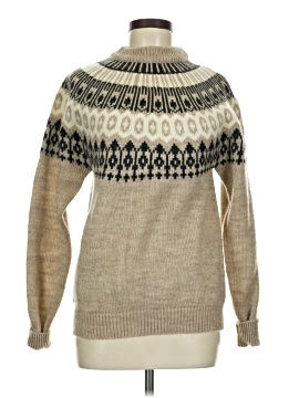 Assorted Brands Turtleneck Sweater