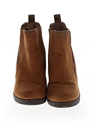 American Eagle Shoes Ankle Boots (view 2)