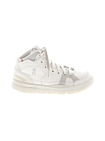 On Cloud Sneakers (view 1)