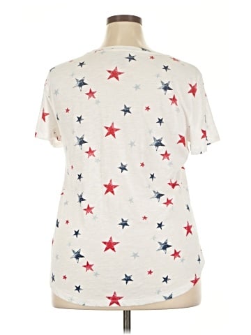 Maurices Short Sleeve T-Shirt (view 2)