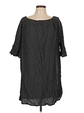 Old Navy Casual Dress (view 1)
