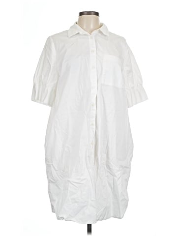Old Navy Casual Dress (view 1)