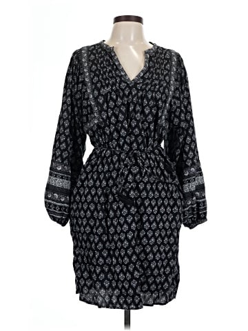 Old Navy Casual Dress (view 1)