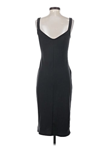 Urban Outfitters Casual Dress (view 2)