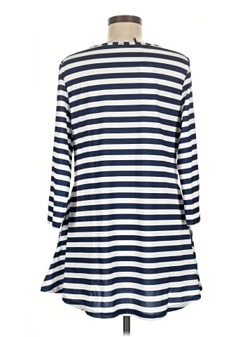 Lily by Firmiana 3/4 Sleeve Top (view 2)