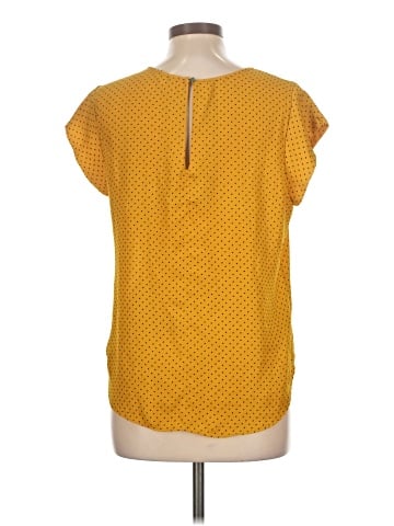 Lily White Short Sleeve Top (view 2)