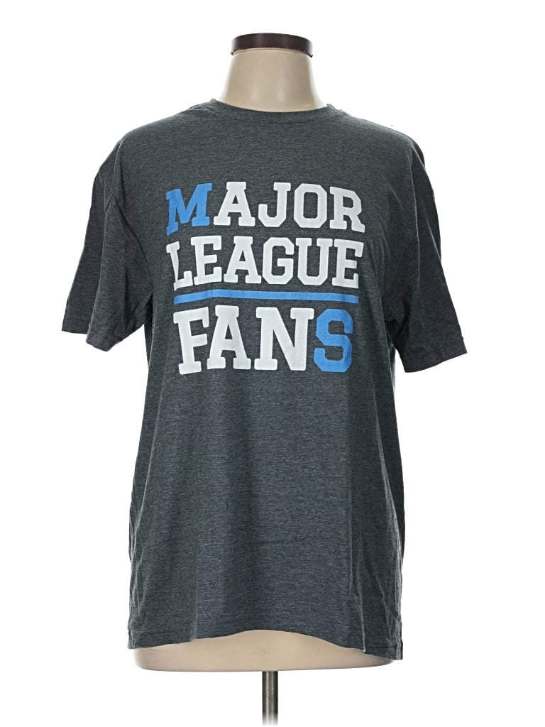 Pre-owned Gildan Short Sleeve T-shirt In Gray