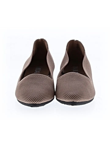 Mia Flats (view 2)