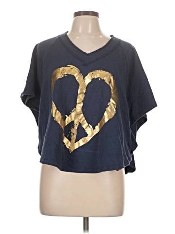 Romeo & Juliet Couture Short Sleeve T-Shirt (view 1)
