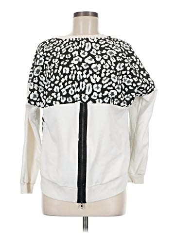 b.p. Collections Sweatshirt (view 1)