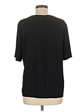 Fabletics Short Sleeve T-Shirt (view 2)