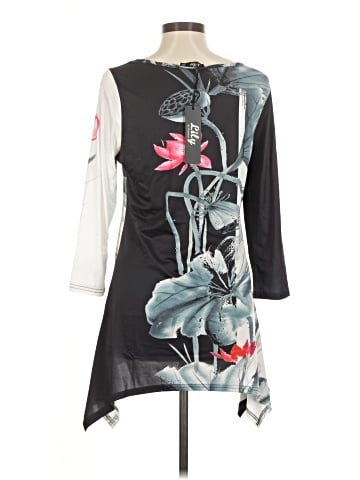 Lily by Firmiana 3/4 Sleeve Blouse (view 2)