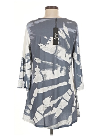 Lily by Firmiana 3/4 Sleeve Blouse (view 2)