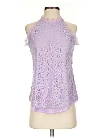 Berryou Sleeveless Blouse (view 1)