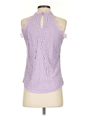 Berryou Sleeveless Blouse (view 2)