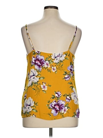 Socialite Sleeveless Blouse (view 2)