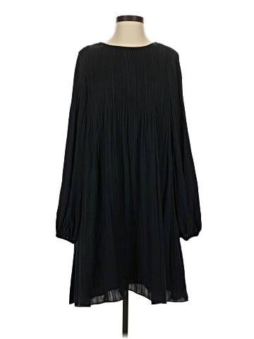 Elizabeth and James Casual Dress (view 1)
