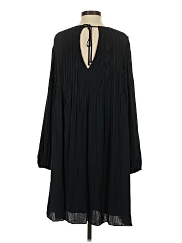 Elizabeth and James Casual Dress (view 2)