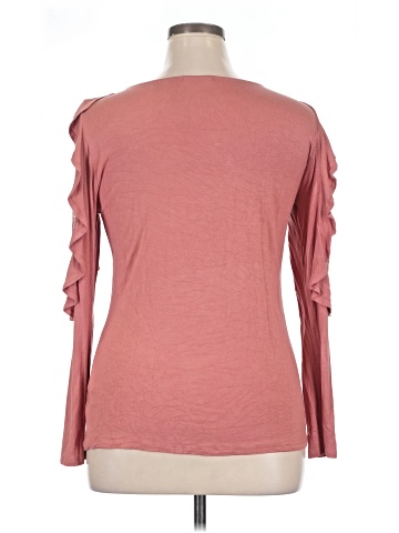 Cha Cha Vente Long Sleeve Top (view 2)