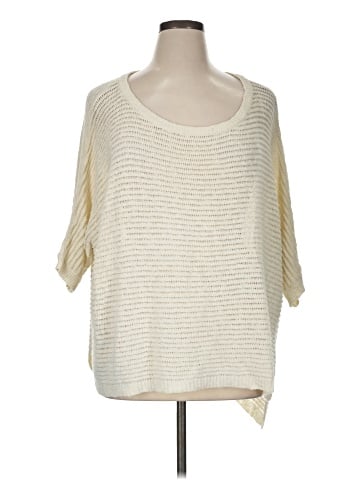 TWO by Vince Camuto 3/4 Sleeve Top (view 1)