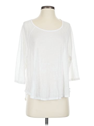Victoria's Secret 3/4 Sleeve T-Shirt (view 1)