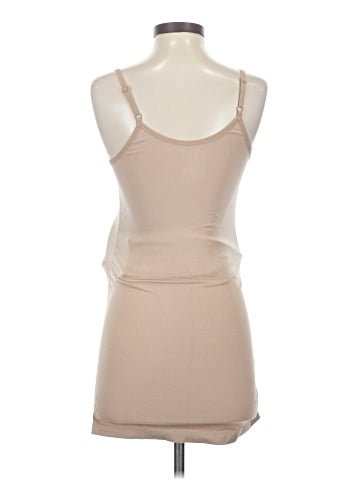 a:glow Sleeveless Top (view 2)